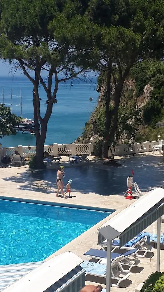 Lara Hotel Antalya 3*,
