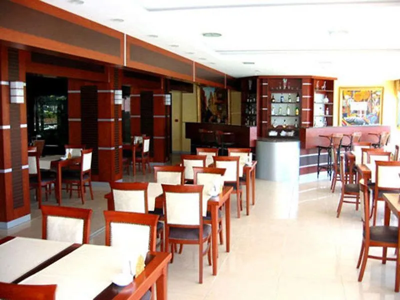 Lara Hotel Анталья
